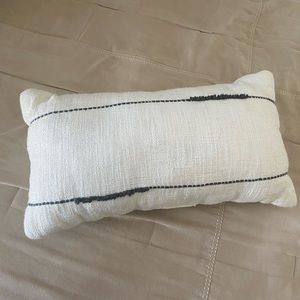 Target project 62 lumbar pillow